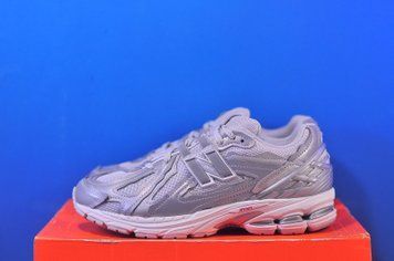 Кросівки New Balance 1906D M1906DH M1906DH фото
