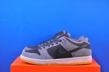 Кросівки Nike Dunk Low SB 'Smoke Grey' HF3063-001 HF3063-001 фото