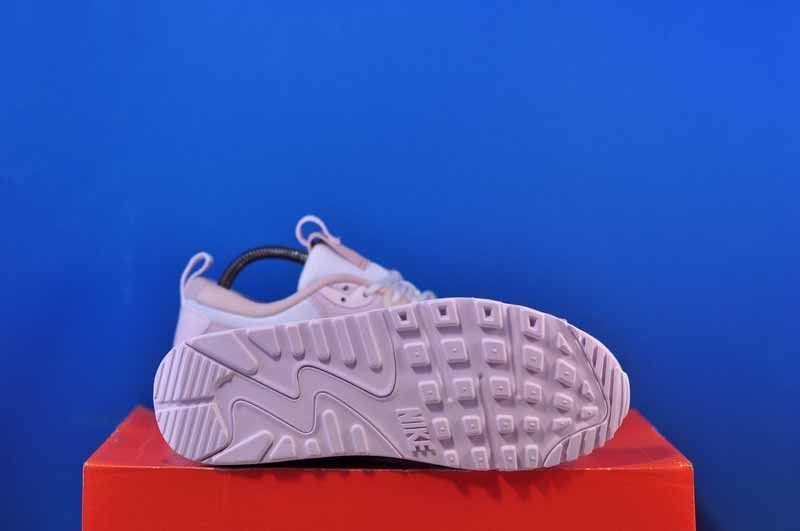 Кросівки Nike Air Max 90 Futura DM9922-104 DM9922-104 фото