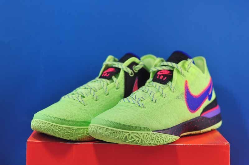 Кросівки Nike Lebron Nxxt Gen Basketball Shoes Green DR8784-300 DR8784-300 фото