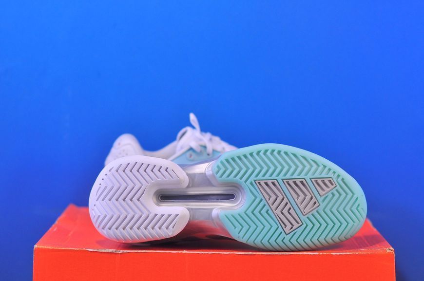 Кросівки Adidas Adizero Ubersonic 5 JR1756 JR1756 фото