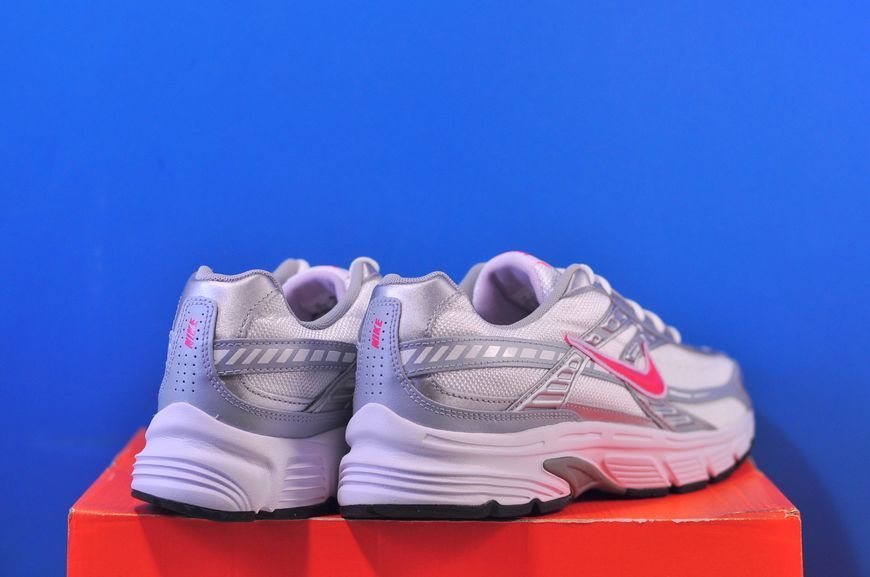 Кросівки Nike Initiator Metallic 394053-101 394053-101 фото