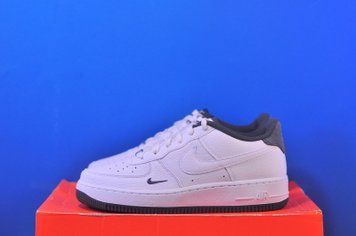 Кросівки Nike Air Force 1 07 Lv8 HJ4560-100 HJ4560-100 фото