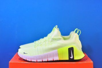 Кросівки Nike Free Metcon 6 Green FJ7127-701 FJ7127-701 фото