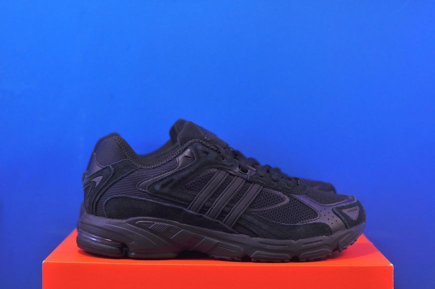 Кросівки Adidas Response CL ID8307 ID8307 фото