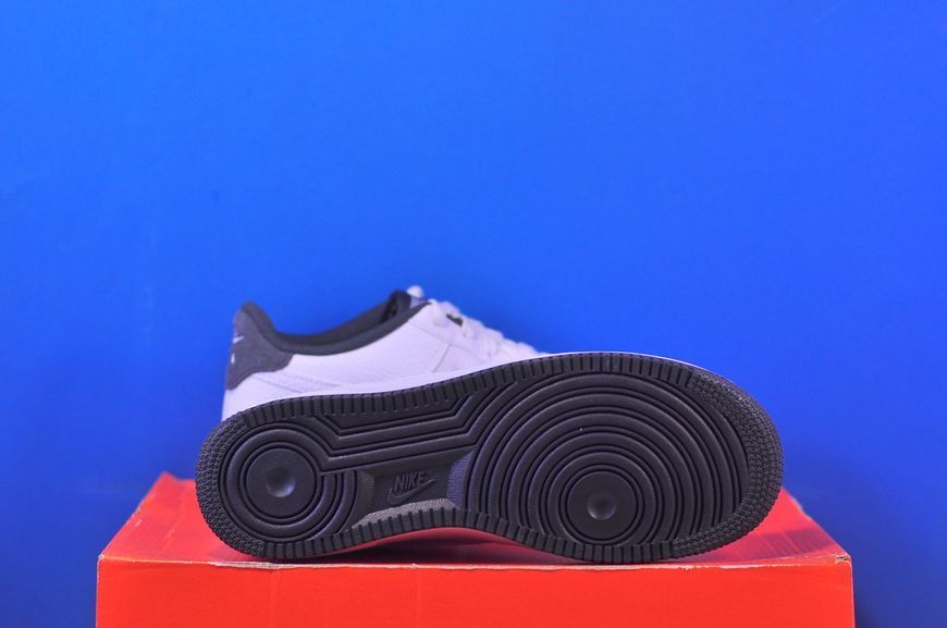 Кросівки Nike Air Force 1 07 Lv8 HJ4560-100 HJ4560-100 фото