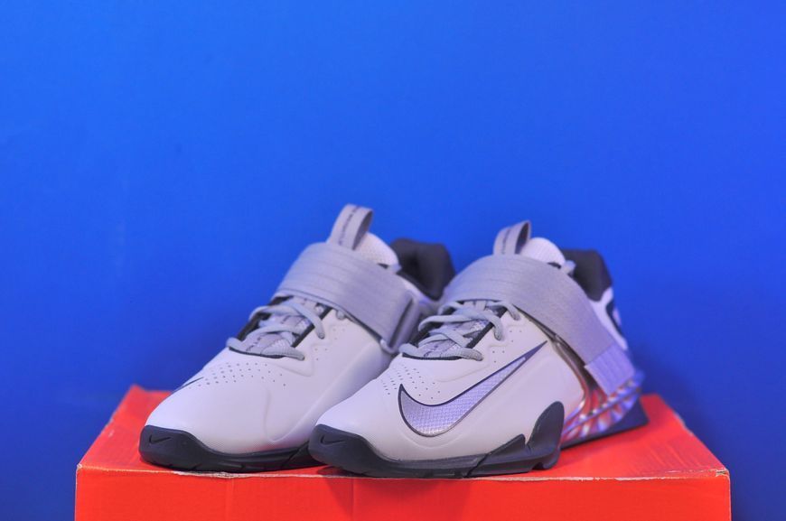 Штангетки Nike Savaleos Photon Dust FZ8664-001 FZ8664-001 фото
