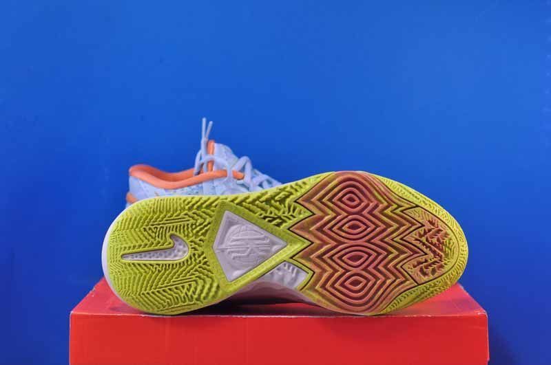 Кросівки Nike Kyrie 8 Eagler DJ6017-400 DJ6017-400 фото