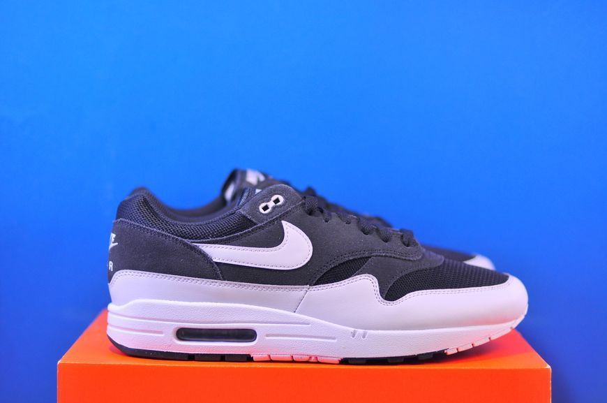 Кросівки Nike Air Max 1 Essential FZ5808-007 FZ5808-007 фото