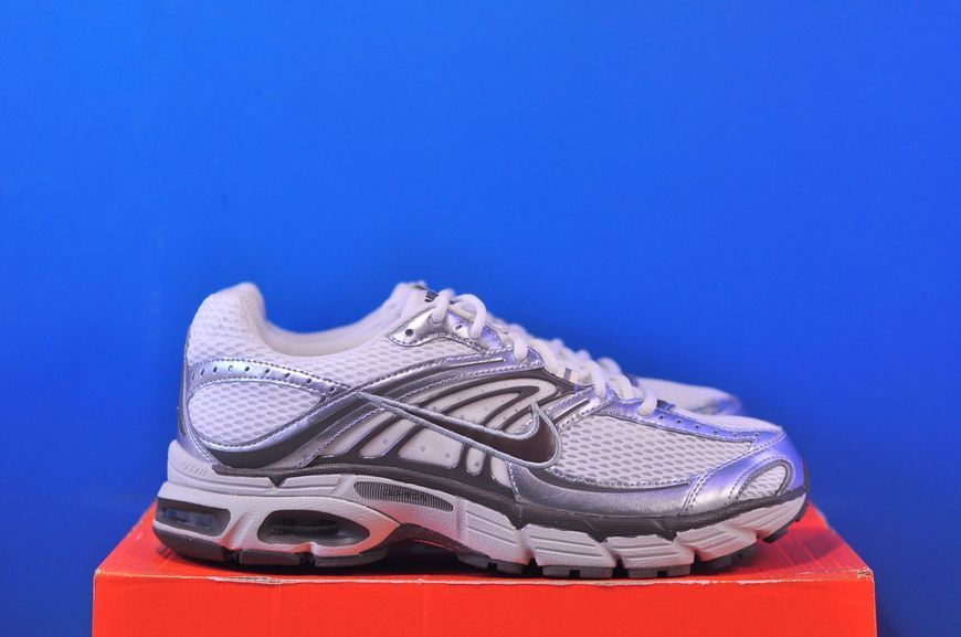Кросівки Nike Air Max Moto 2K IO1915-030 IO1915-030 фото