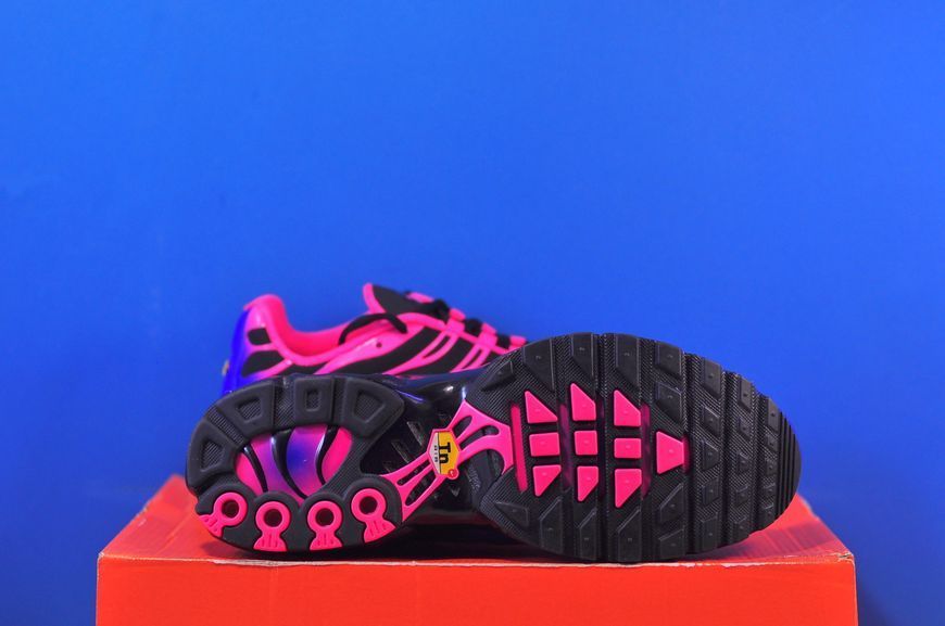 Кросівки Nike Air Max Plus Black Racer Blue Hyper Pink IF6146-001 IF6146-001 фото