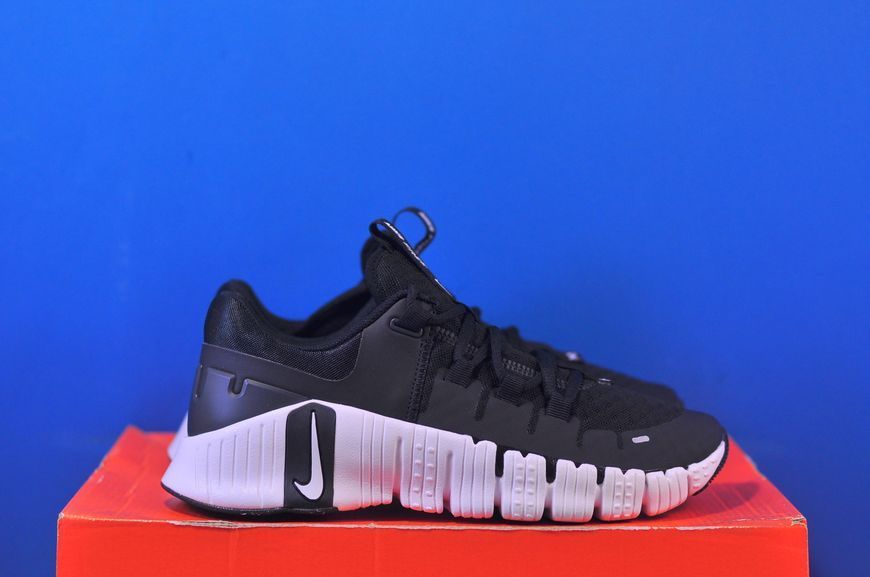 Кросівки Nike Free Metcon 5 DV3950-001 DV3950-001 фото