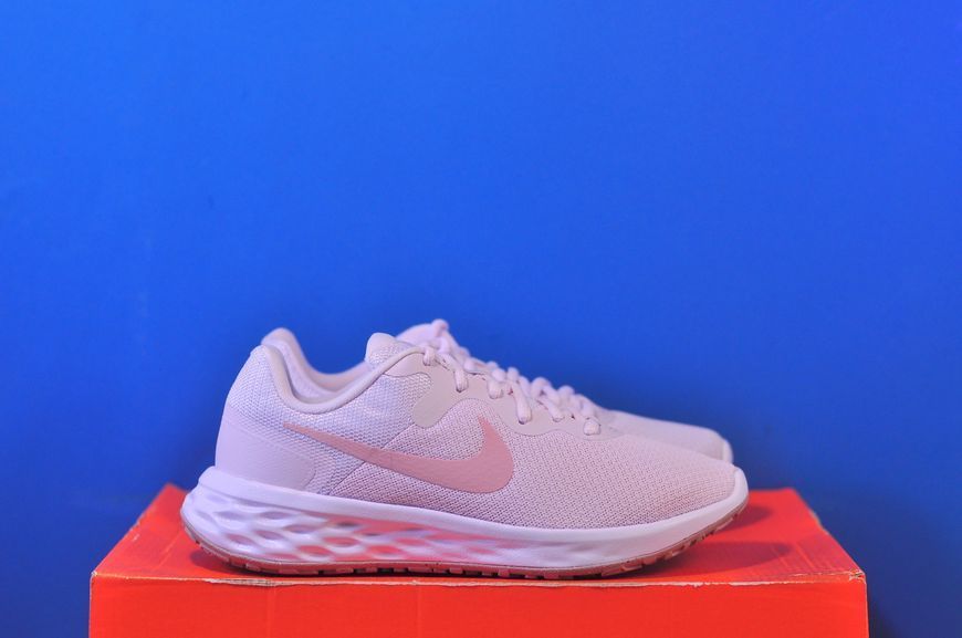 Кросівки Nike Revolution 6 Pink DC3729-500 DC3729-500 фото