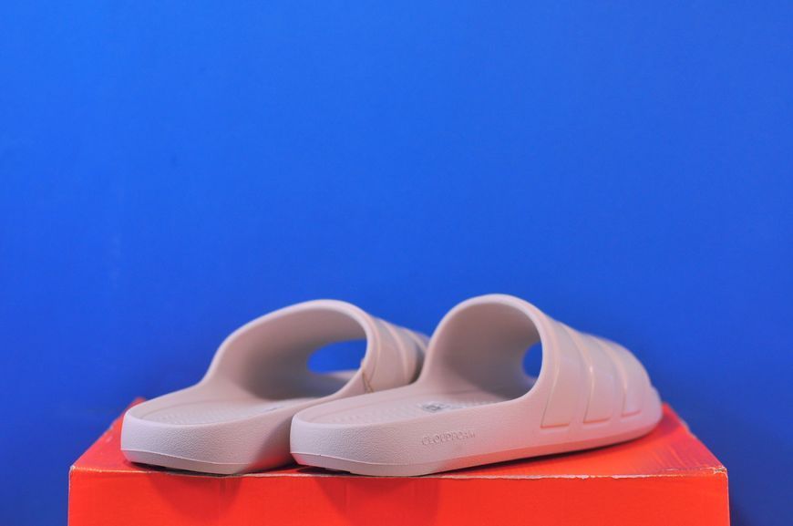 Тапочки Adidas Adilette Flow Beige JP5684 JP5684 фото