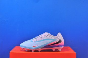 Бутси Nike Phantom 6 Low Academy FG/MG IQ4157-300 IQ4157-300 фото