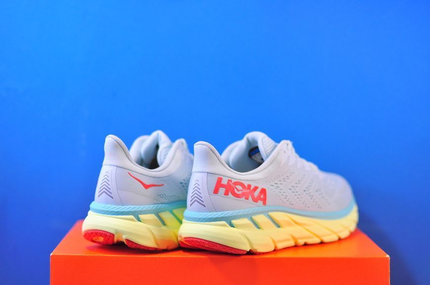 Кросівки Hoka One One Clifton 7 1110509 MMHC 1110509 MMHC фото