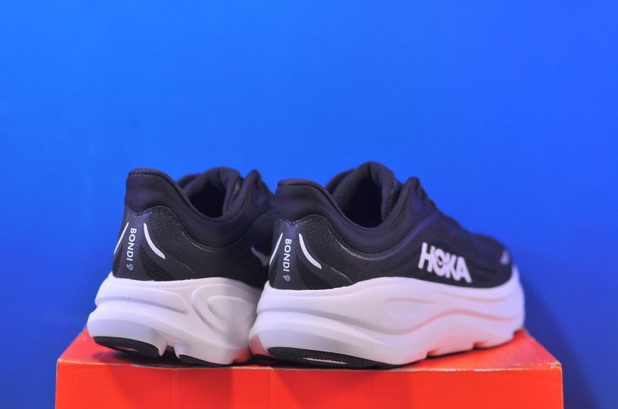 Кросівки Hoka Bondi 9 Black 1162011 BWHT 1162011 BWHT фото