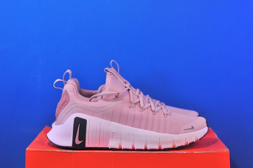 Кросівки Nike Free Metcon 6 HF1208-600 HF1208-600 фото