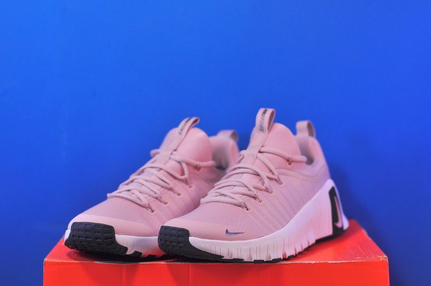 Кросівки Nike Free Metcon 6 HF1208-600 HF1208-600 фото