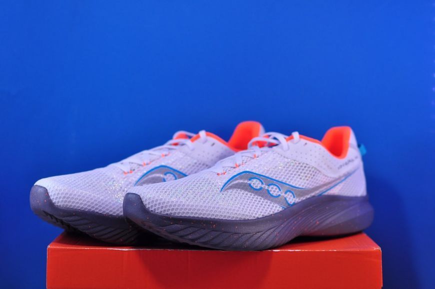 Кросівки Saucony Kinvara 14 S20823-85 S20823-85 фото