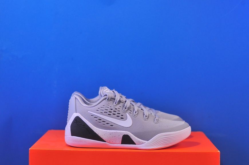 Кросівки Nike Kobe Ix Elite Low Em Protro Grey IH1401-001 IH1401-001 фото