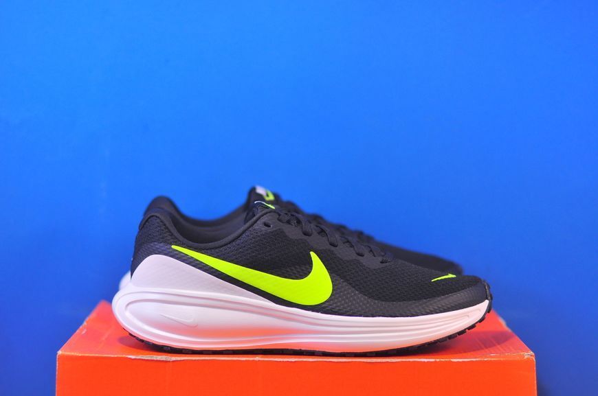 Кросівки Nike Revolution 8 HJ8485-004 HJ8485-004 фото