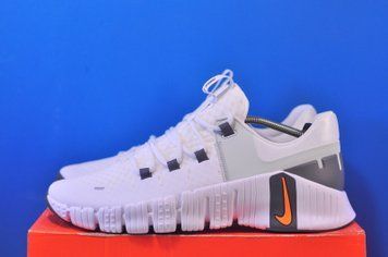 Кросівки Nike Free Metcon 5 Training Shoes White DV3949-101 DV3949-101 фото