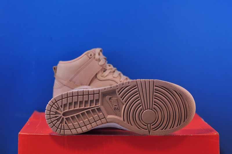 Кросівки Nike Dunk High Prm Mf	DX2044-201 DX2044-201 фото