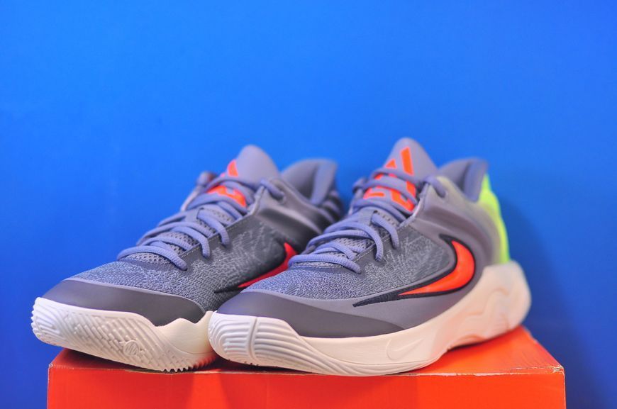Кросівки Nike Giannis Immortality 4 Basketball Shoes FQ3680-011 FQ3680-011 фото