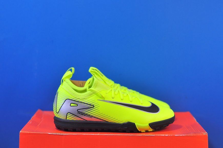 Сороканіжки Nike Air Zoom Vapor 16 Tf Academy FQ8284-700 FQ8284-700 фото