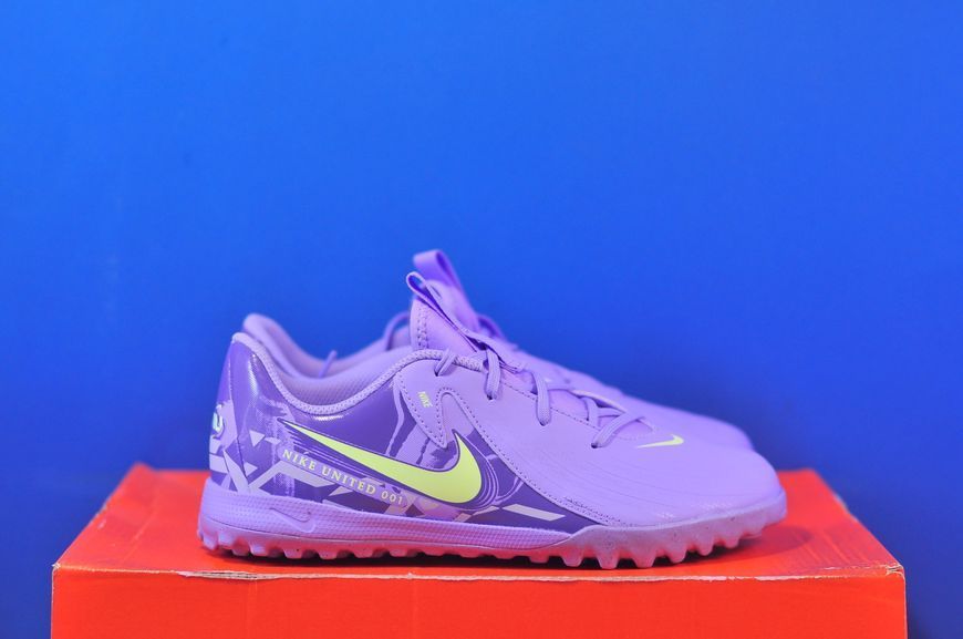 Сороканіжки Nike Phantom GX II Academy NU1 HF1505-500 HF1505-500 фото