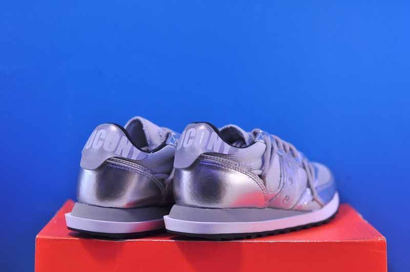 Кросівки Saucony Jazz Dst S70528-10 S70528-10 фото