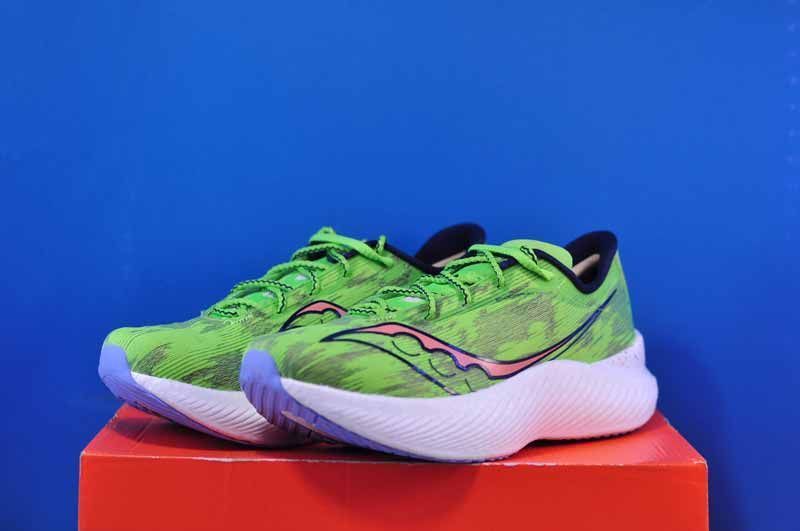 Кросівки Saucony Endorphin Pro 3 S10755-35 S10755-35 фото