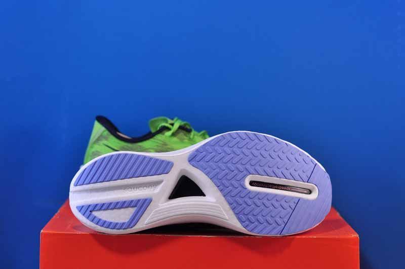 Кросівки Saucony Endorphin Pro 3 S10755-35 S10755-35 фото