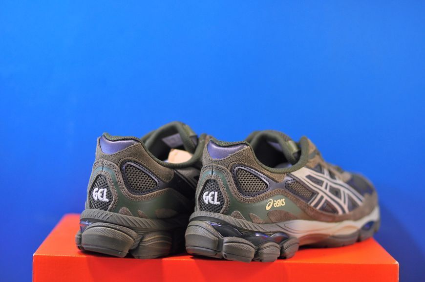 Кросівки Asics Gel-Nyc Olive 1203A944-300 1203A944-300 фото