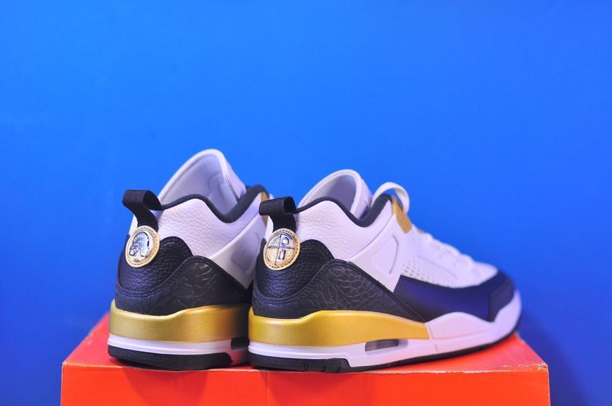 Кросівки Nike Air Jordan Spizike Low FQ1759-108 FQ1759-108 фото