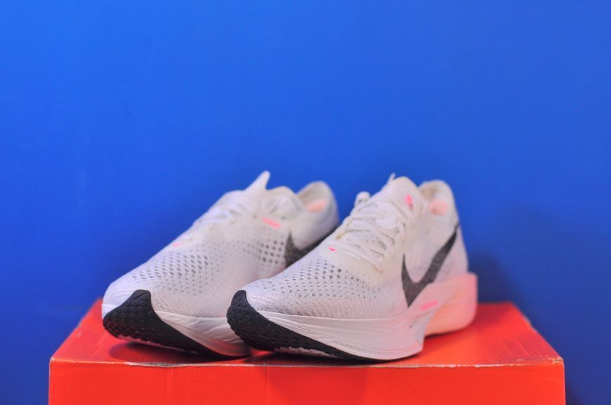 Кросівки Nike ZoomX Vaporfly Next 3% DV4129-103 DV4129-103 фото