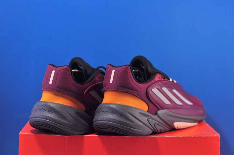 Кросівки Adidas Ozelia Victory Crimson H04256 H04256 фото