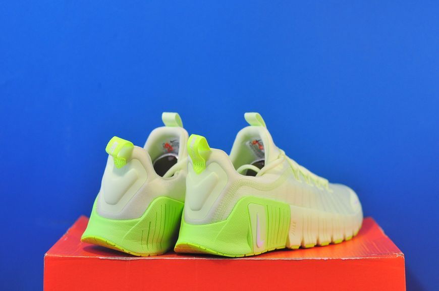 Кросівки Nike Free Metcon 6 FJ7126-702 FJ7126-702 фото