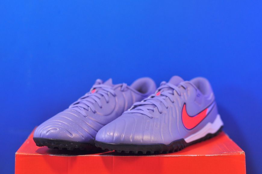 Сороканіжки Nike Tiempo Legend 10 Academy TF DV4342-402 DV4342-402 фото