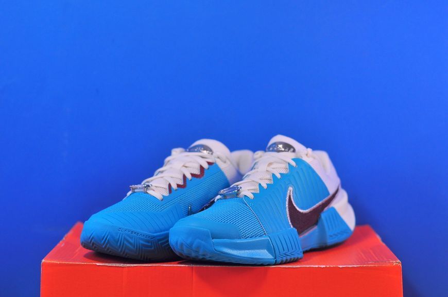 Тенісні кросівки Nike GP Challenge Pro Premium Cly HJ6646-300 HJ6646-300 фото