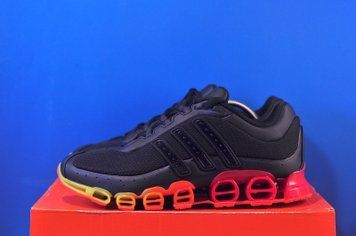 Кросівки Adidas Megaride JQ7833 JQ7833 фото