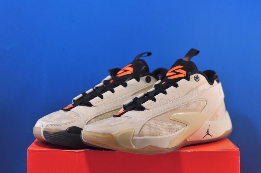 Кросівки Nike Air Jordan Luka 2 Beige DX8733-100 фото
