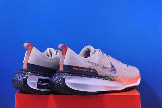 Кросівки Nike ZoomX Invincible Run Flyknit 3 Oatmeal Safety Orange