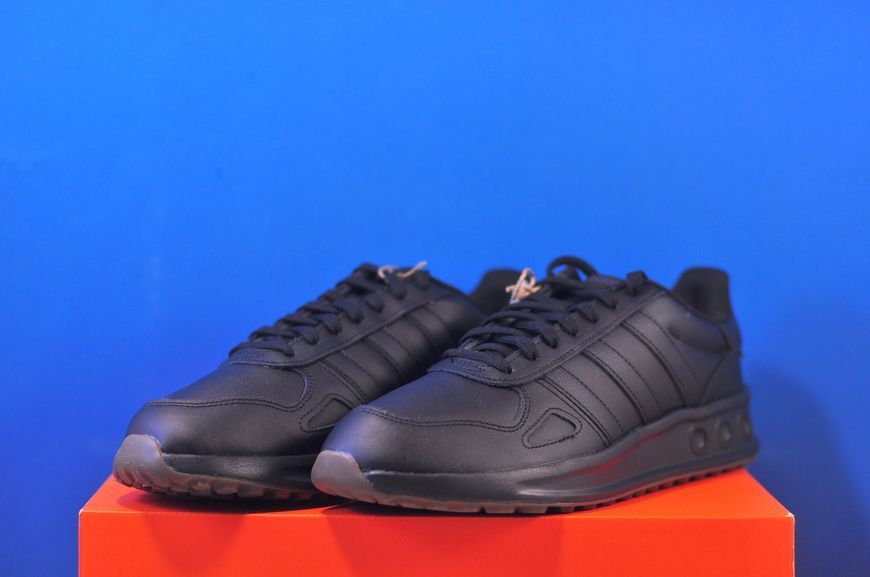 Кросівки Adidas Run 84 JI4873 JI4873 фото