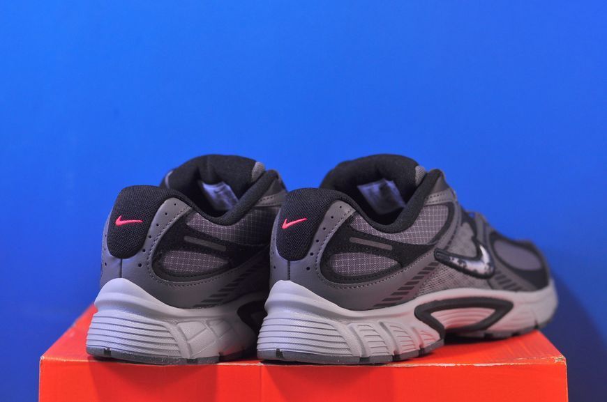 Кросівки Nike V5 Rnr Se Grey IM6769-068 IM6769-068 фото