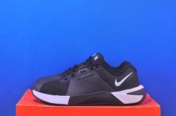 Кросівки Nike Metcon 10 HQ2620-001 HQ2620-001 фото