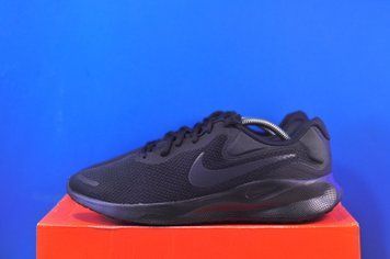 Кросівки Nike Revolution 7 Black FB2207-005 FB2207-005 фото