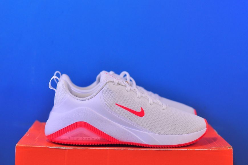 Кросівки Nike Bella 7 FZ1689-101 FZ1689-101 фото