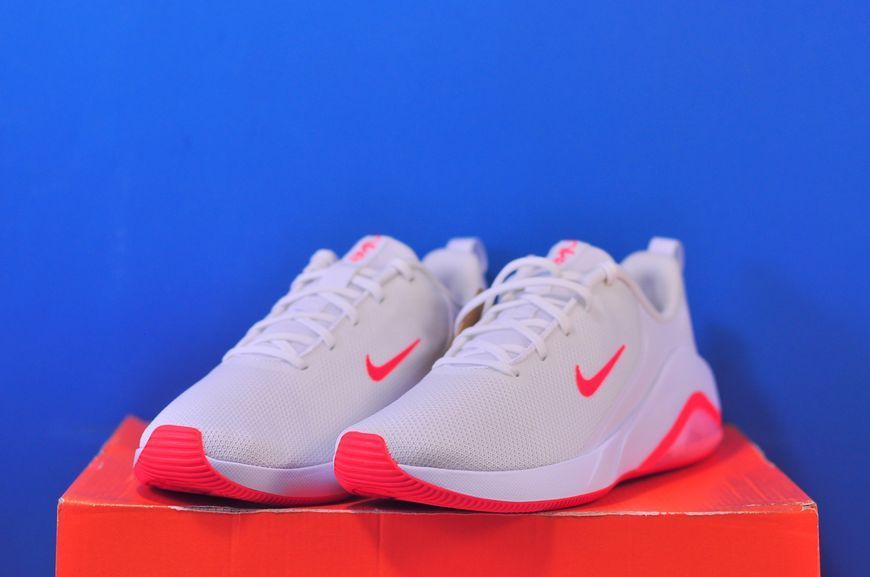 Кросівки Nike Bella 7 FZ1689-101 FZ1689-101 фото